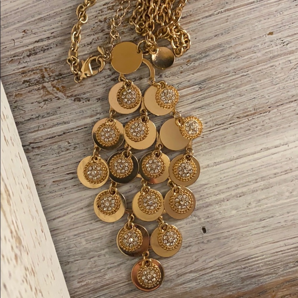 Statement Piece - image 3